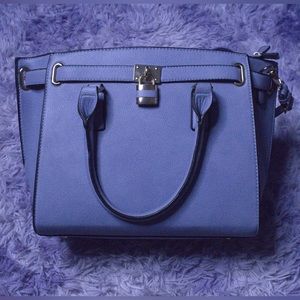 Large lavender tote with detachable strap